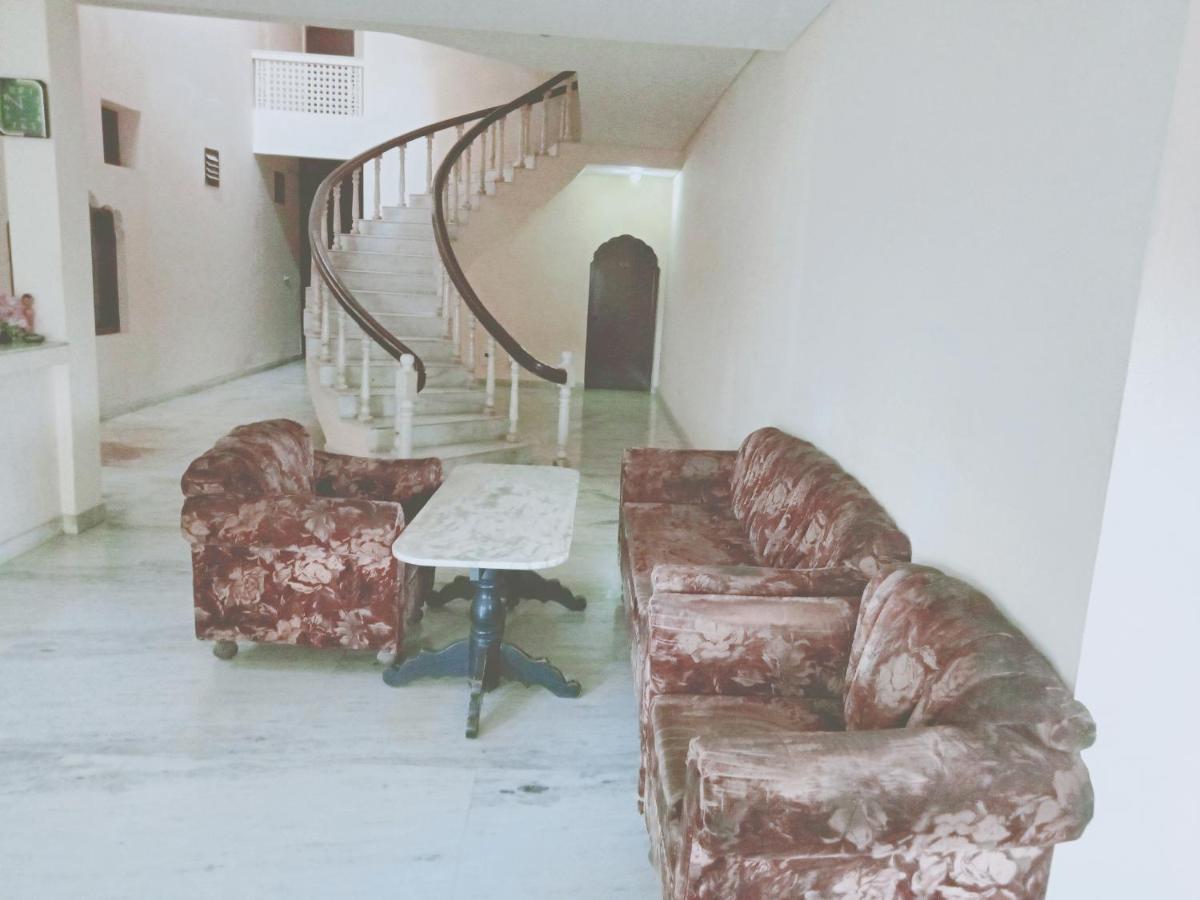 Hotel Marble Palace Khajuraho Exterior photo
